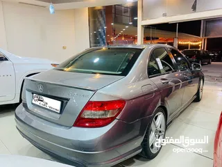  3 Mercedes C200 2010