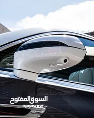  19 HONGQI E-HS9 SUV EV USED 2023