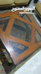  2 طاوله مع طربيزات للليع