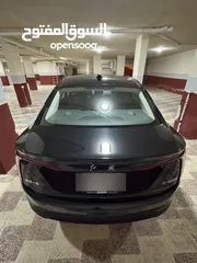  4 هونشي Hongqi eqm5 2024 من الوكالة ممشى 8000