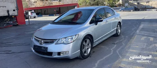  3 متوفر للبيع هونداي اكسنت 2017 . هوندا سيفيك 2009. كيا بيكانتو 2021