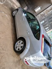  2 سيارة نظيفة ايد اولى