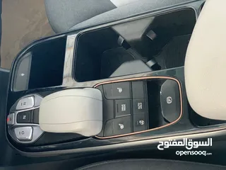  11 هونداي ايونك 2020 كهرباء لون  اسود متالك فحص 7جيد ماشيه 15 الف للبيع