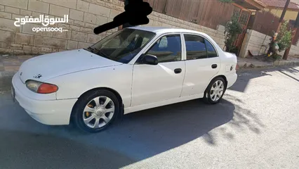  4 هونداي اكسنت GLS