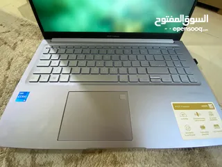  4 Laptop Asus Vivobook 15 15.6in Intel i5-1240P 12GB 512GB SSD Win11 F1502ZA-SB56