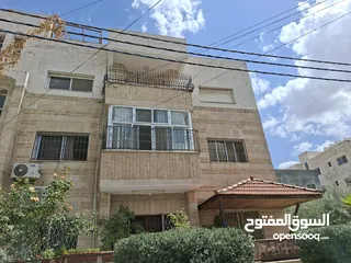  1 شقة عائليه  للايجار