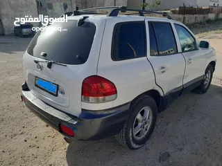  4 هونداي سنتافيه 2004