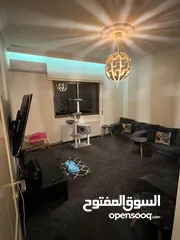  16 شقة طابق اخير مع روف بإطلالة مفتوحة في منطقة الكرسي للبيع من المالك مباشرة