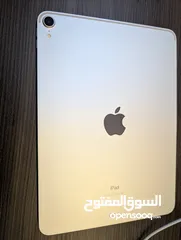  1 أيباد برو 11 أنج 64 كيكا  نظيف جدا iPad Pro 2018