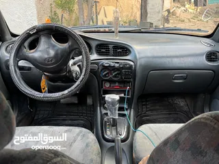  16 هيونداي افانتي بحالة جيدة