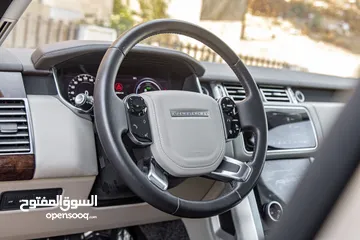  19 Range Rover vouge 2020 Hse Plug in hybrid   السيارة بحالة ممتازة جدا و قطعت مسافة 26,000 كم