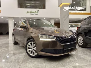  2 SKODA FABIA .. اوتوماتيك .. ترخيص 2019 .. باللون البني المميز
