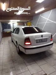  4 سكودا اوكتافيا 2005