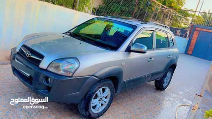  4 هونداي توسان 2007 للبيع