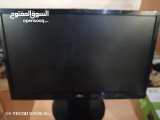  7 كمبيــــوتر Cor 5 للبيــــع مع جميع ملحقاته للبيع بســـــــــــعر مغـــــــــــري