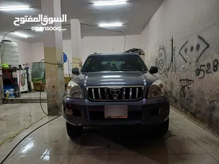  2 تويوتا لاندكروزر بحاله الشركه