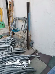  4 مواسير حديد ترامبولين و زنبركات زمبركات . موقعنا ماركا الجنوبية طريق الحزام