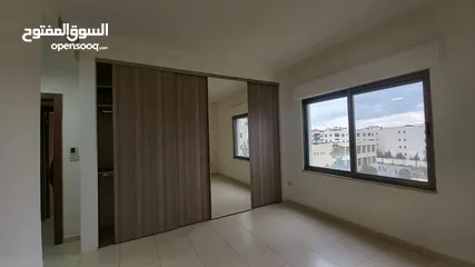  4 شقةغير مفروشة للايجار في عبدون  ( Property 41640 ) سنوي فقط