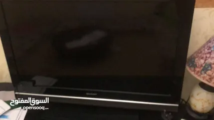  2 شاشه شارب للبيع بسعر 40 د