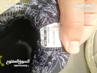  8 حذاء رياضي اصلي نوع hoka نظيف جدا كأنه مش ملبوس نمرة 42 نعل فوم بسعر 15 د نهايته