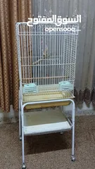 1 قفص نضيف وكبير للبيع