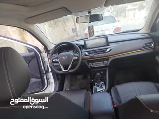  2 سيارة شانجان ايدو DT2023