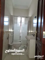  6 شقة فارغة - دابوق - 3نوم 1ماستر - 270م