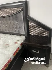  5 غرفة نوم كاملة + فرشة حرباوي شبه جديدة فاخرة