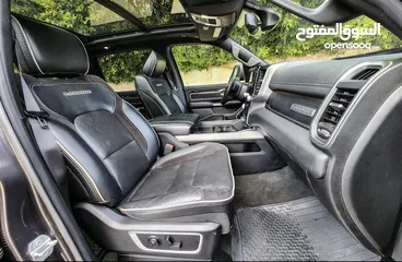  6 Dodge Ram 1500 Hemi / Laramie Trim 2020 (للبيع)