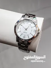  4 ساعات رجالية أنيقة وعصرية بأسعار لا تُفوّت!