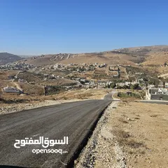  6 ارض مميزة ذات اطلالة بنوراما في أجمل مواقع حوض القصبات بيرين بجانب شفا بدران على قمة جبل بجانب فلل