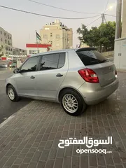  3 سكودا فابيا 2013