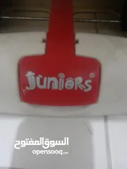  8 مقعد اطفال ماركا شبه جديد مع جيب لمستلزمات البيبي للبيع ثابت وهزاز