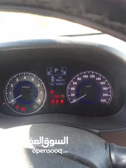  1 سيارة ھيونداي للبيع