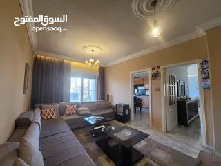  8 شقة طابق ثالث للبيع في خلدا خلف البنك العربي  مساحة الشقة 178 متر مربع.