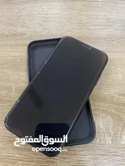  3 ايفون اكس ار اسود 128g  Iphone XR 128 وارد شرق اوسط بطارية 78 لون اسود استعمال شخصي (فاصلFace ID)