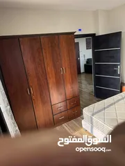  4 روف بحالة جيده مع المالك مباشر