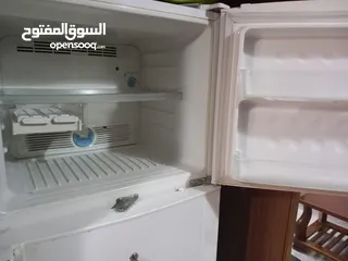  19 ثلاجه فيدرال بحالة وكاله 21 قدم الماتور الاصلي