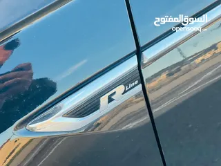  18 تيجوان R-line فل مسكر ماتور 2000 دفع رباعي 2020