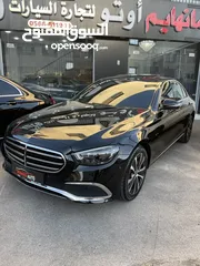 2 Mercedes-Benz E300 de