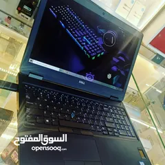  12 LAPTOP Dell vostro 3520 Core i3 121th كور اي ثري ديل فوسترو جيل 12