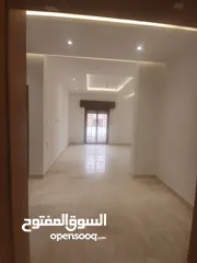  27 شقة أرضية جديدة ماشاء الله للبيع حجم كبيرة في المدينة طرابلس منطقة سوق الجمعة الحشان