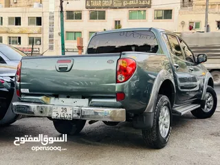  3 متسوبيشي L200 2011 بحالة ممتازة