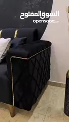  8 جدد غرفة ضيوفك.. طقم كورنر 9 مقاعد لون اسود قماشه ووتربروف خشب سويد استعمال بسيط جدا اقل من شهر