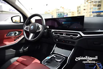  14 بي ام دبليو الفئة الثالثة i3 eDrive35L كهربائية بالكامل 2023 BMW i3 eDrive35L EV M Power Kit - Mid