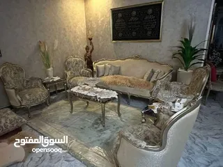  7 شقه للبيع مساحه 300 متر مدينه نصر شارع عباس العقاد