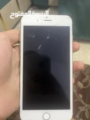  1 ايفون 8 بلس محتاج شاشه