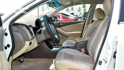  9 Nissan Altima 2012 GCC without problems