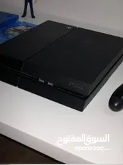  1 بلايستيشن 4 للبيع