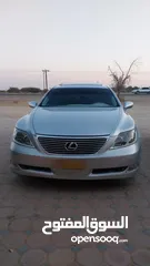  1 لكزس LS460